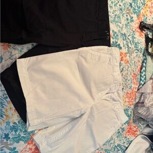 LOFT Women's Black and White Bermudas